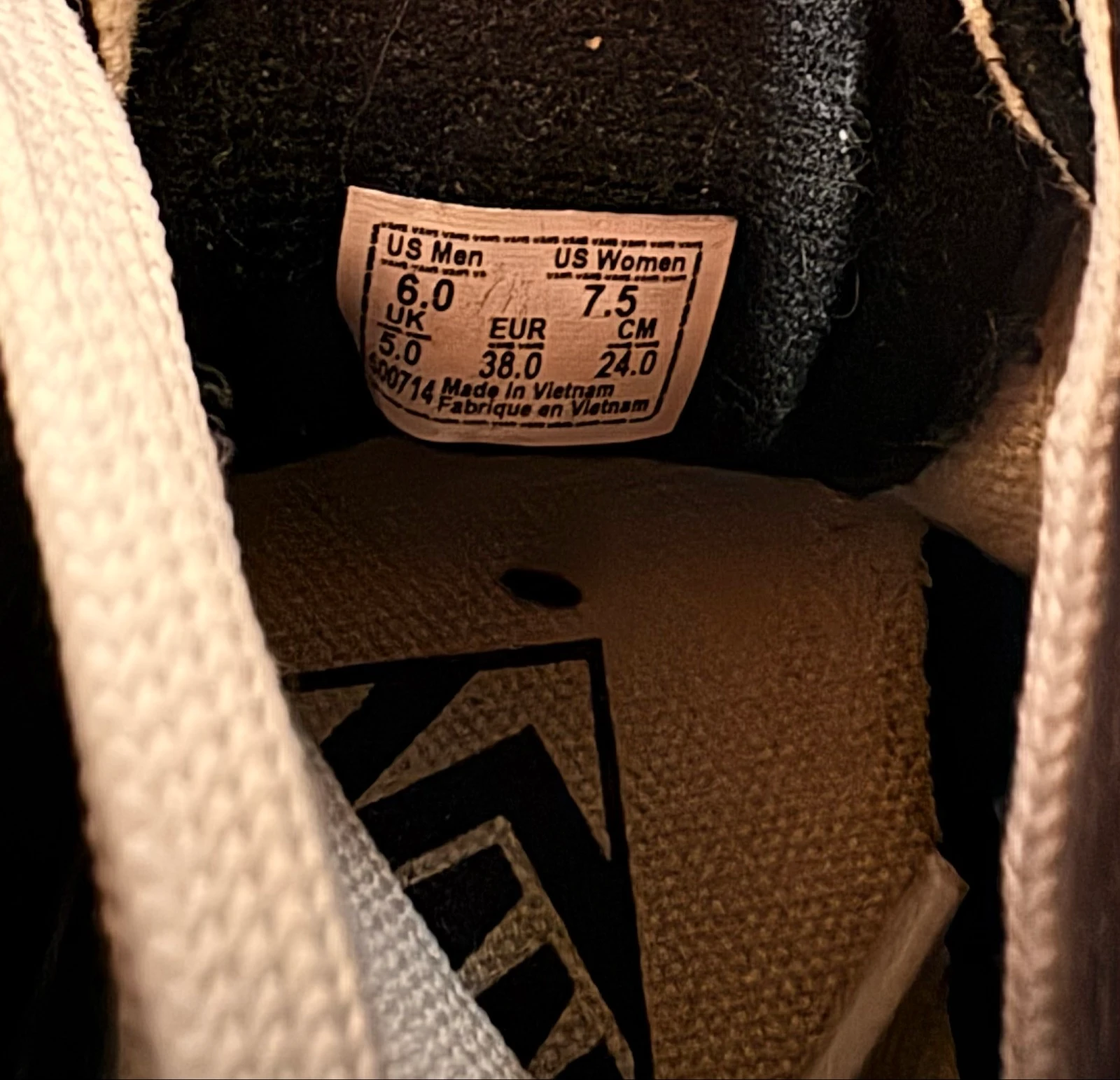 Vans 38 – photo 6